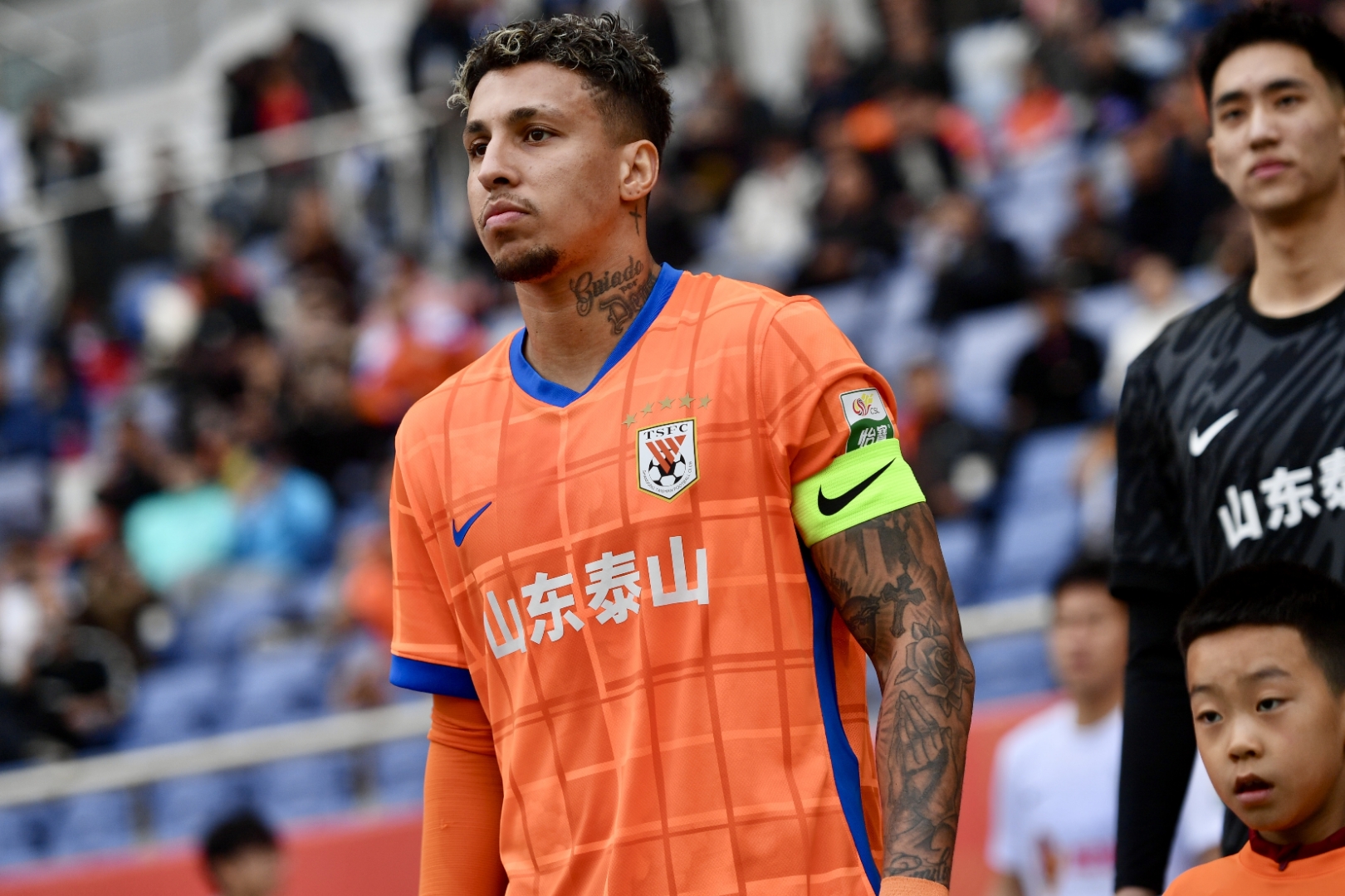 开云体育app下载赛地聚焦——CBA常规赛今晨热度飙升，莱比锡官宣签约，悬念犹存，控场能力受关注的简单介绍